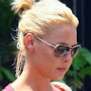 Meet your Posher, Agnes